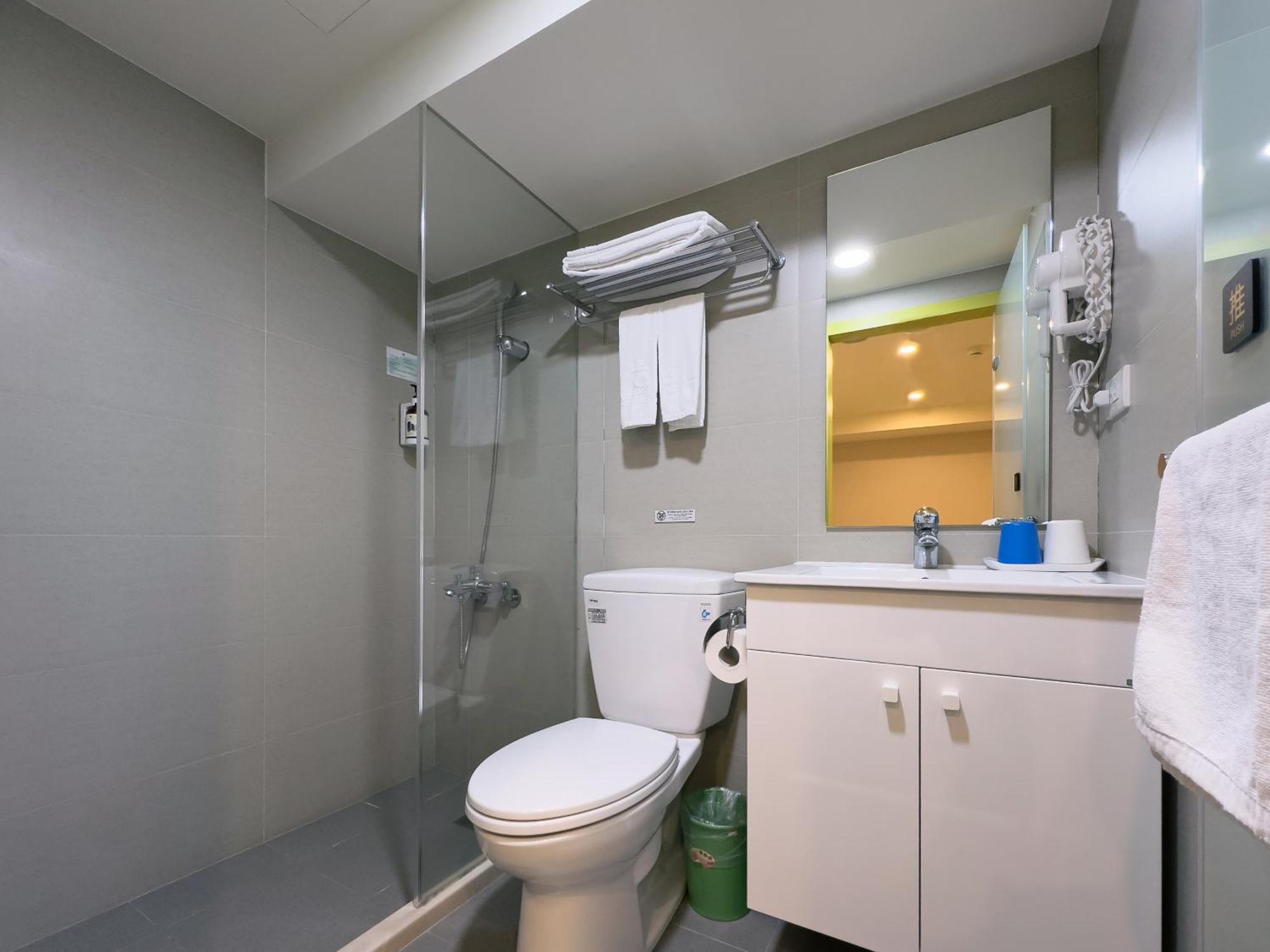 Lumos Inn Taipei Exteriör bild