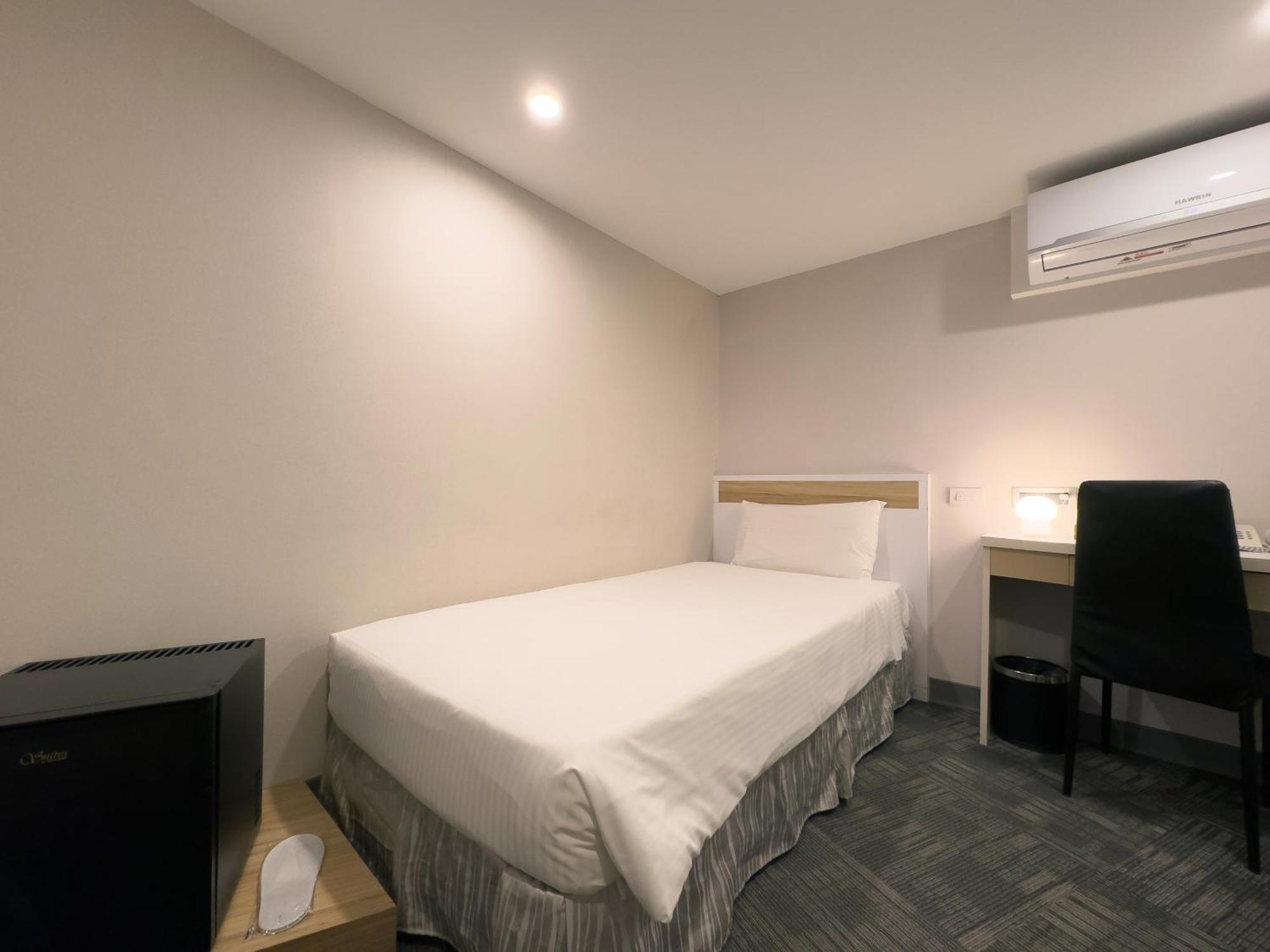 Lumos Inn Taipei Exteriör bild