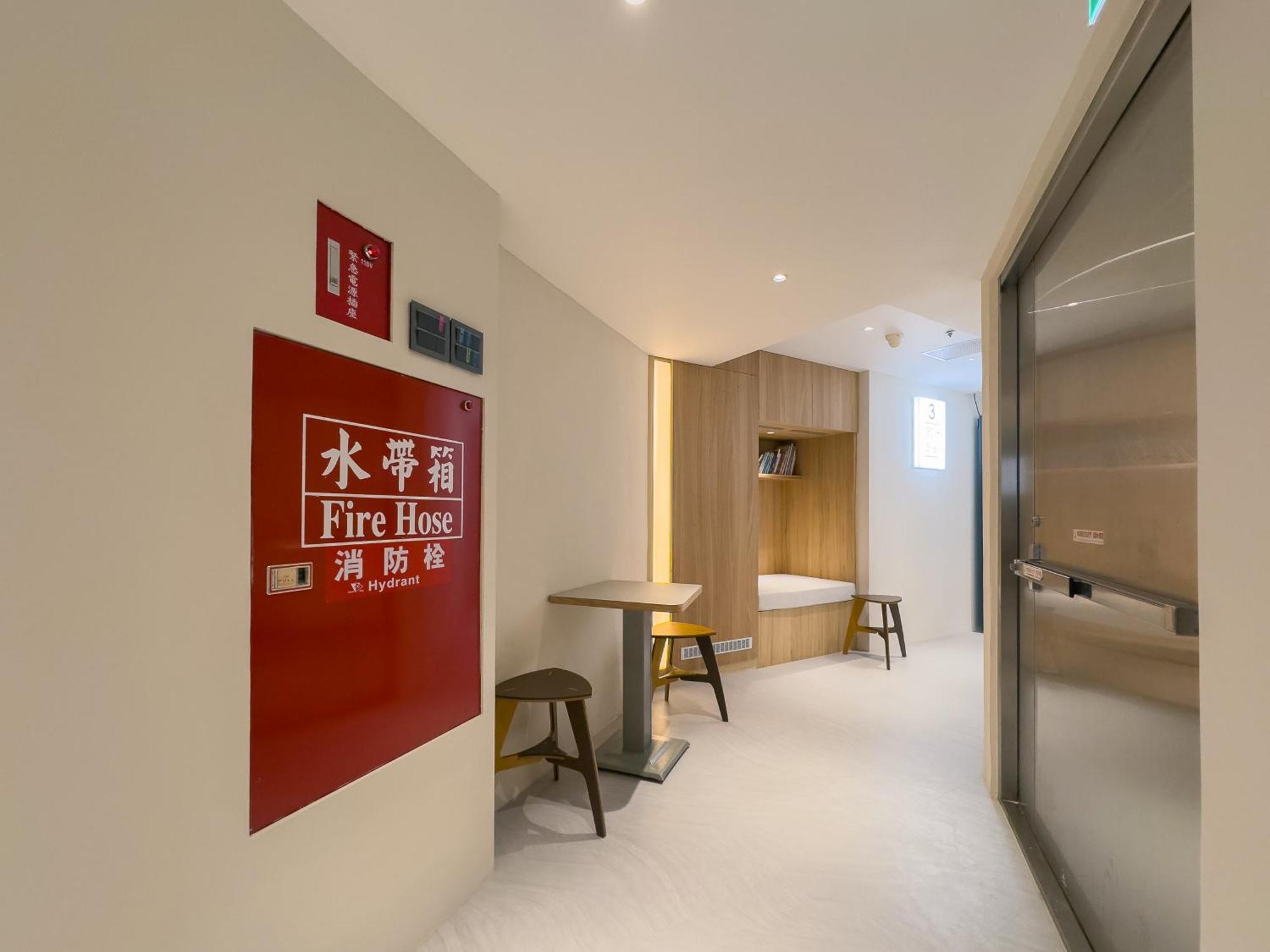 Lumos Inn Taipei Exteriör bild